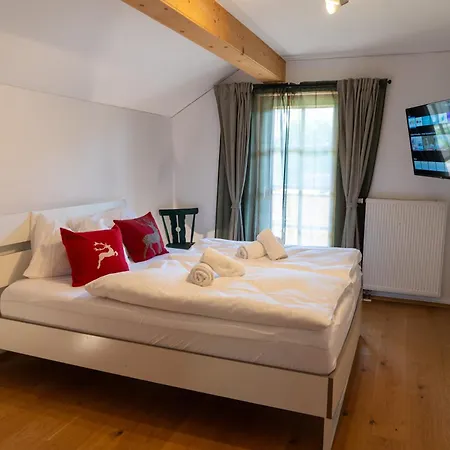 Luxury With Swimming Pond Nature Escape Upper Austria *